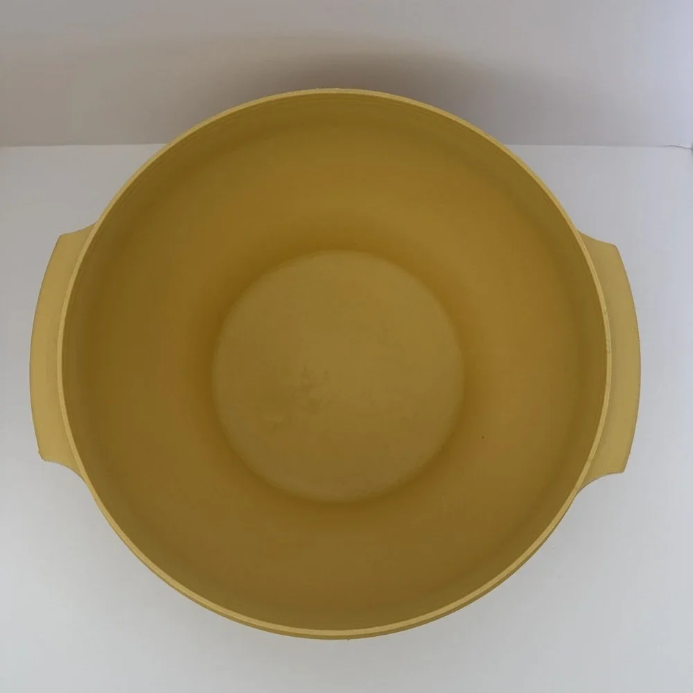 Vintage Tupperware Harvest Gold 880-8 Large Salad Bowl Container 10